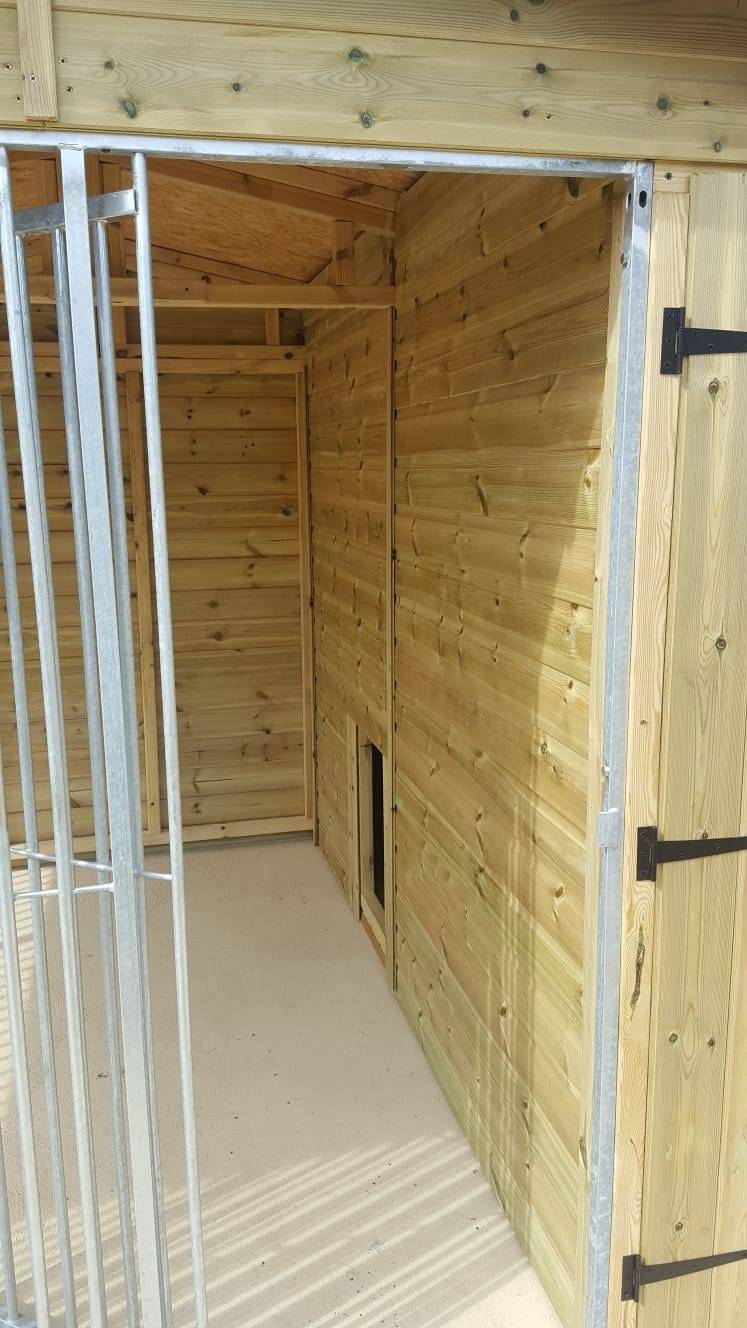 12x8ft single internal 2