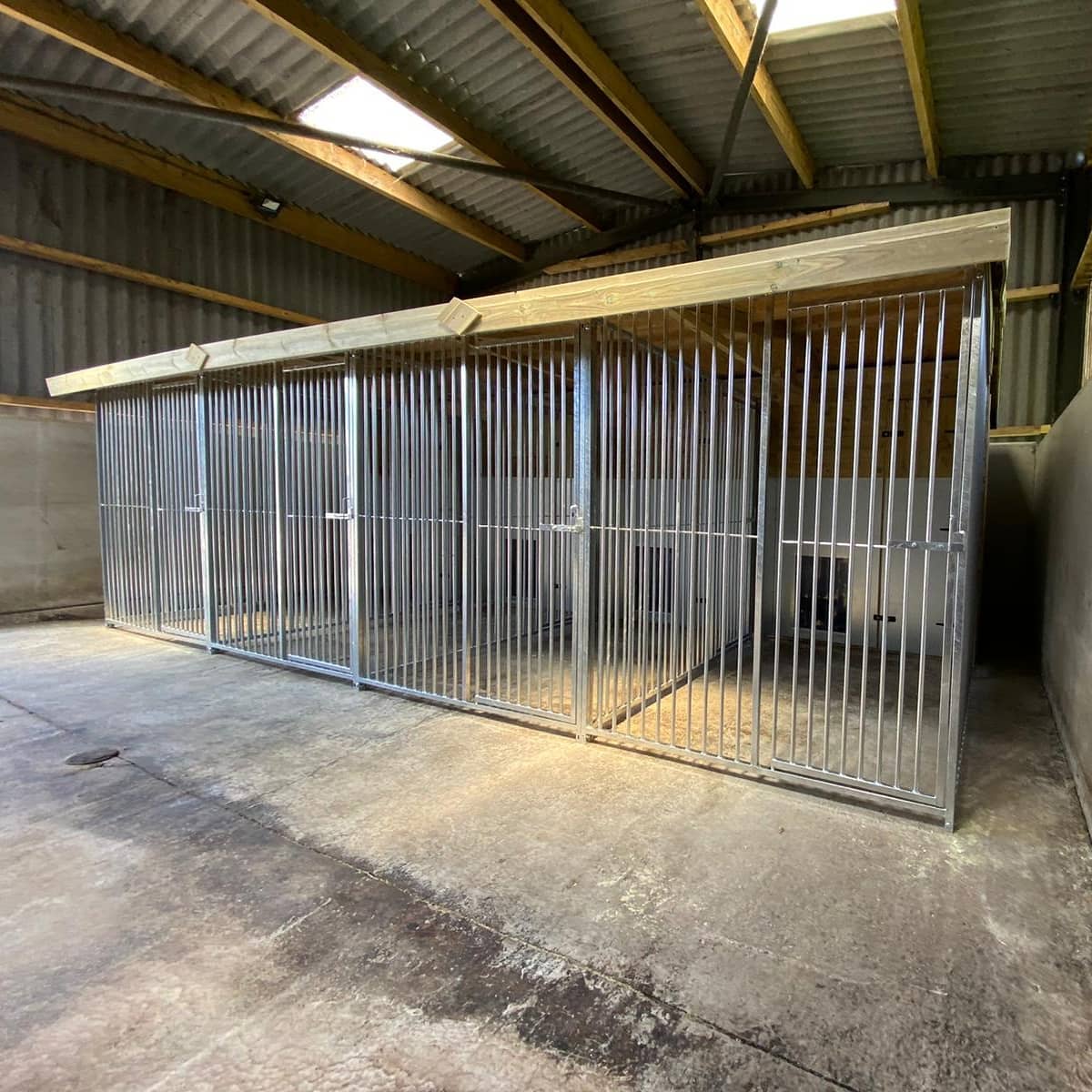 20x8ft four bay no pillars with galv pack